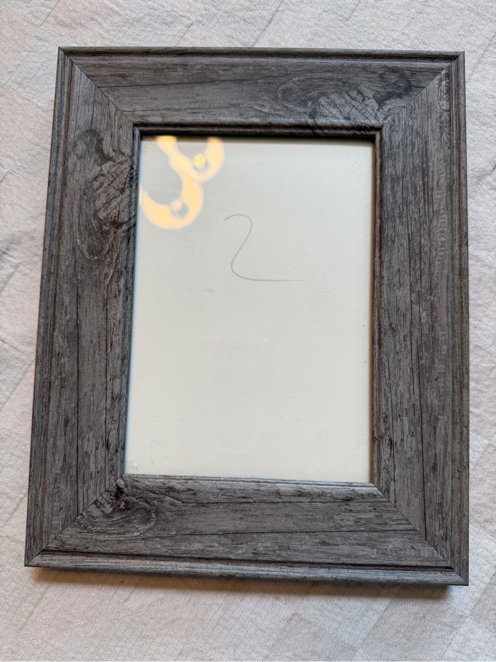 Gray Wood-Effect Picture Frame — Classic Neutral Accent